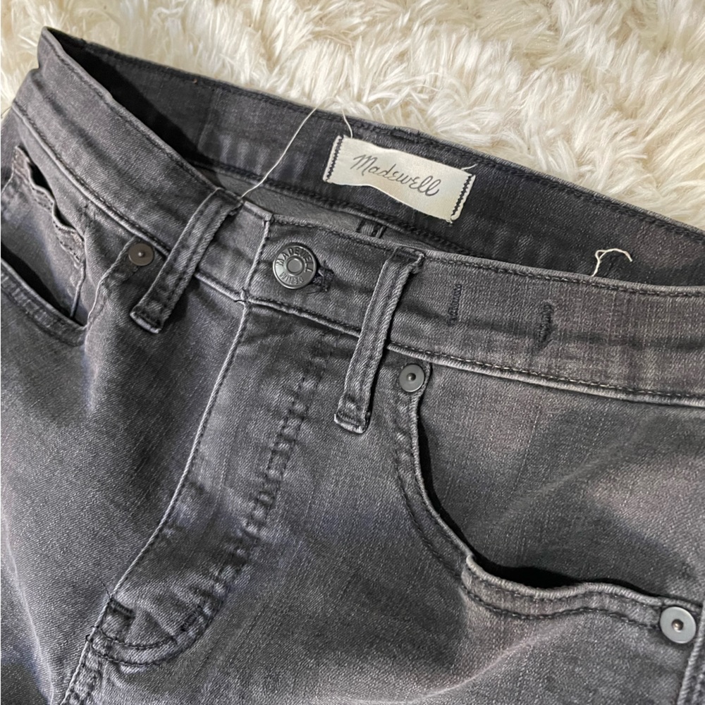 NWOT Women’s TALL Madewell Distressed Black Skinny Jeans
